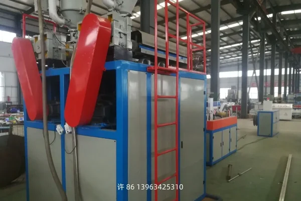 Down-blowing micro-spray tape production line - 图片 2