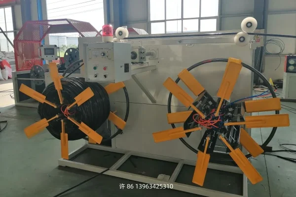 Inner inlaid cylindrical drip irrigation tube equipment - 图片 3