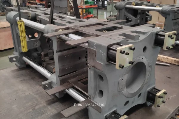 Oil-electric hybrid injection molding machine - 图片 4